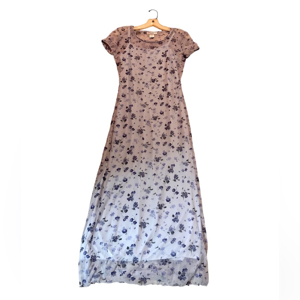ALYN PAIGE Vintage White Floral Overlay Maxi Dress